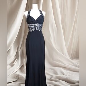 NV Couture | Black Evening Gown